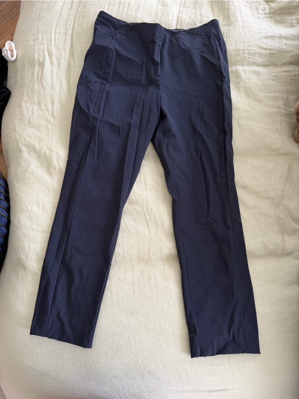 Athleta Navy pants. Comfort of a legging with look of a pant